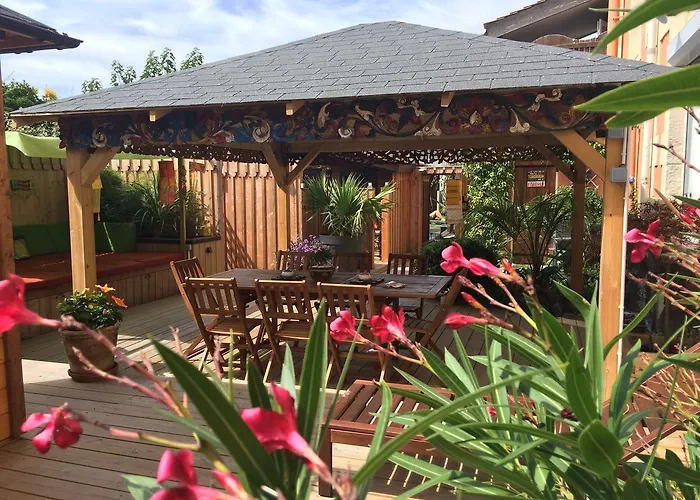 Zenith - La Maison Bed and Breakfast